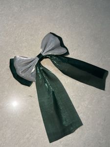 Elegant Green &amp; Silver Hair Bow