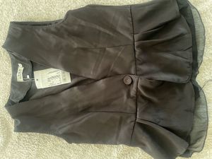 Chic Black Sleeveless Vest