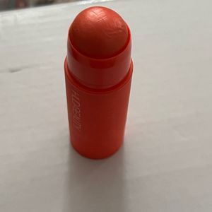 Huda Beauty Cheeky Tint Blush