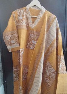 New Unused PureCotton Vneck Mughal Print Suit