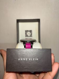 CHIC WRISTWATCH