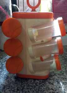 Revolving Spice Rack 16pieces