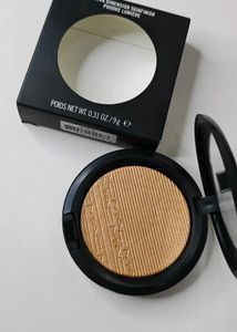 Mac Highlighter (Whisper Of Gilt)