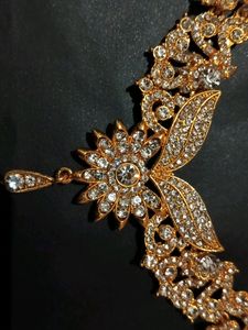 Beautiful Golden Set