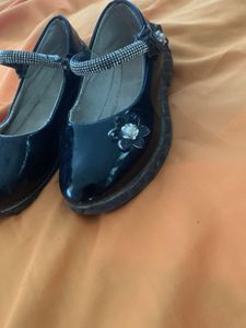 Girls Shoe