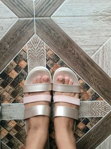 Stylish Flats & Sandals