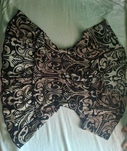 Patterned bow neck top
