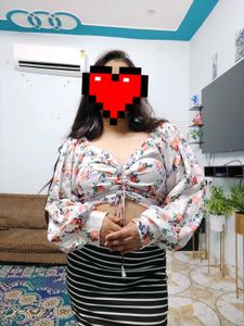 Floral Print Crop Top