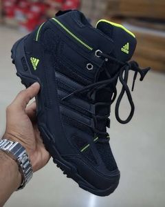 Adidas Xaphan Mid Hiking Shoes
