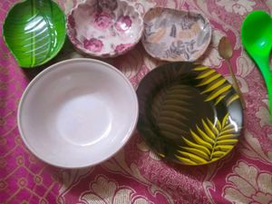 Colorful Dinnerware Set