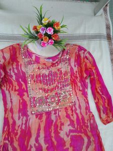 Pink &amp; Orange Embellished Tunic