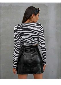 Zebra Top