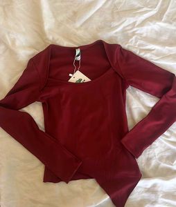 Newme Red Top