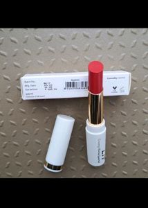 Myglamm Lit Creamy Matte Lipstick Applethini