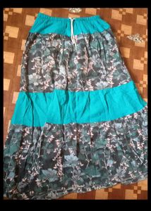 Fashionable Skirt Pack Of 2