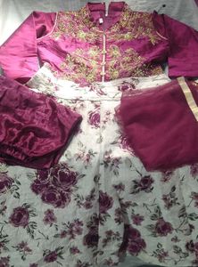 Wedding Wear Anarkali Suit Set For 8-11 Girls