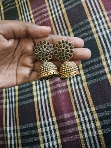 Black Stone Jhumka Earrings
