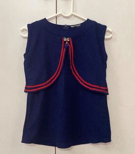 Chic Navy Sleeveless Top with Red Detailing