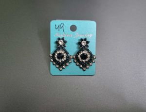 6 Earrings Premium Quality 🦋