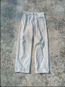 Vintage Light Wash Jeans