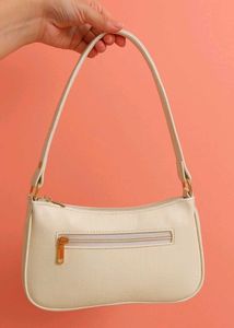 Chain Detail Handbag(New)