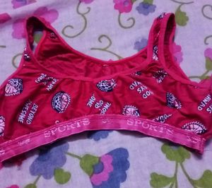Pink Sporty bra💓