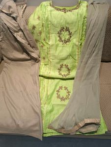 Wedding Wear💚