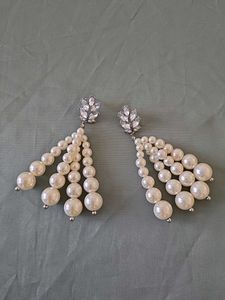 ODETTE Pearl Drop Earrings