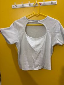 ZUDIO - Front Cut Short Sleeve Top