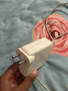 MacBook Air 61W USB-C Power Adapter