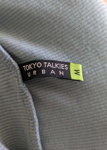 Tokyo Talkies Sleeveless High Neck Top