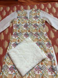Elegant Embroidered Kurta