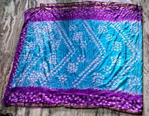A Beatifull Inadia Saree With Stiched Faul.
