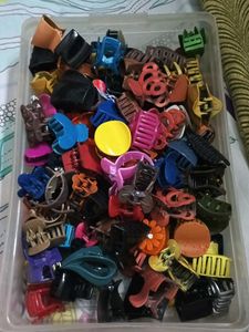 Huge Lot of Hair Claw Clips