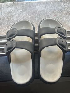 Comfortable Black Slide Sandals