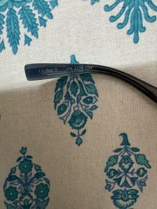 Unisex Stylish Blue Framed Sunglasses