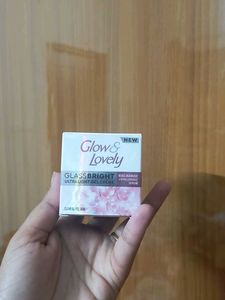 Glow & Lovely Glass Bright Creme