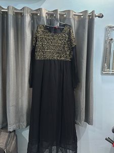 Elegant Black &amp; Gold Maxi Dress