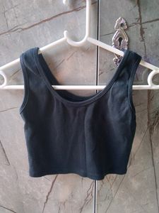 Cropped basic tank top