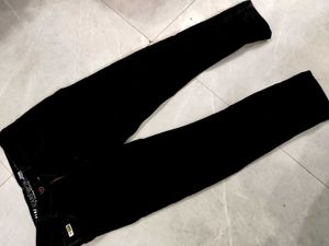 A Black Denim Jeans
