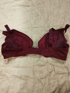 Burgundy Bra with Lace Detail✨