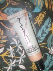 MAC Strobe Dewy Skin Tint