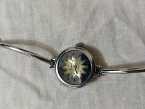 Silver Sleek Watch- Latest Trend