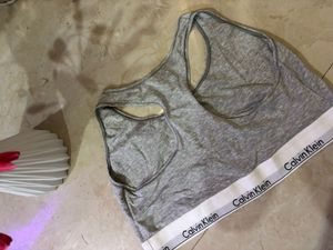 CALVIN KLEIN SPORTS BRA