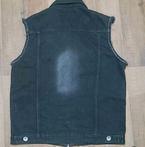 Black Denim Vest Outfit