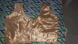 Slevless Blouse Golden J