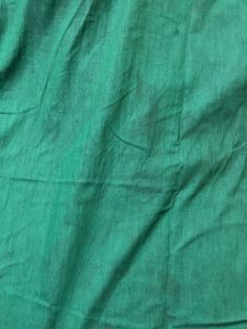 Good Green And Maroon Border Saree For Grabs