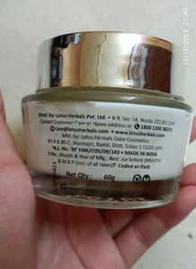 Lotus Herbals Massage Cream