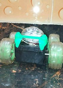 Moveable  Car