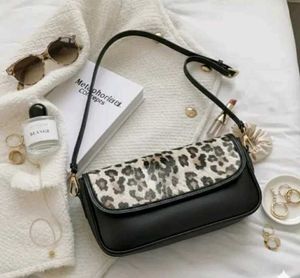 Leopard side bag